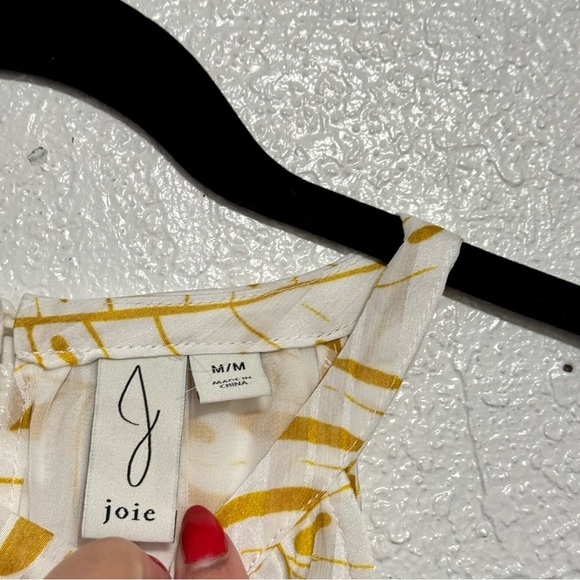 Joie Women's Boho Palm Leaf Print Silky Blouse Size Medium - Picture 5 of 6